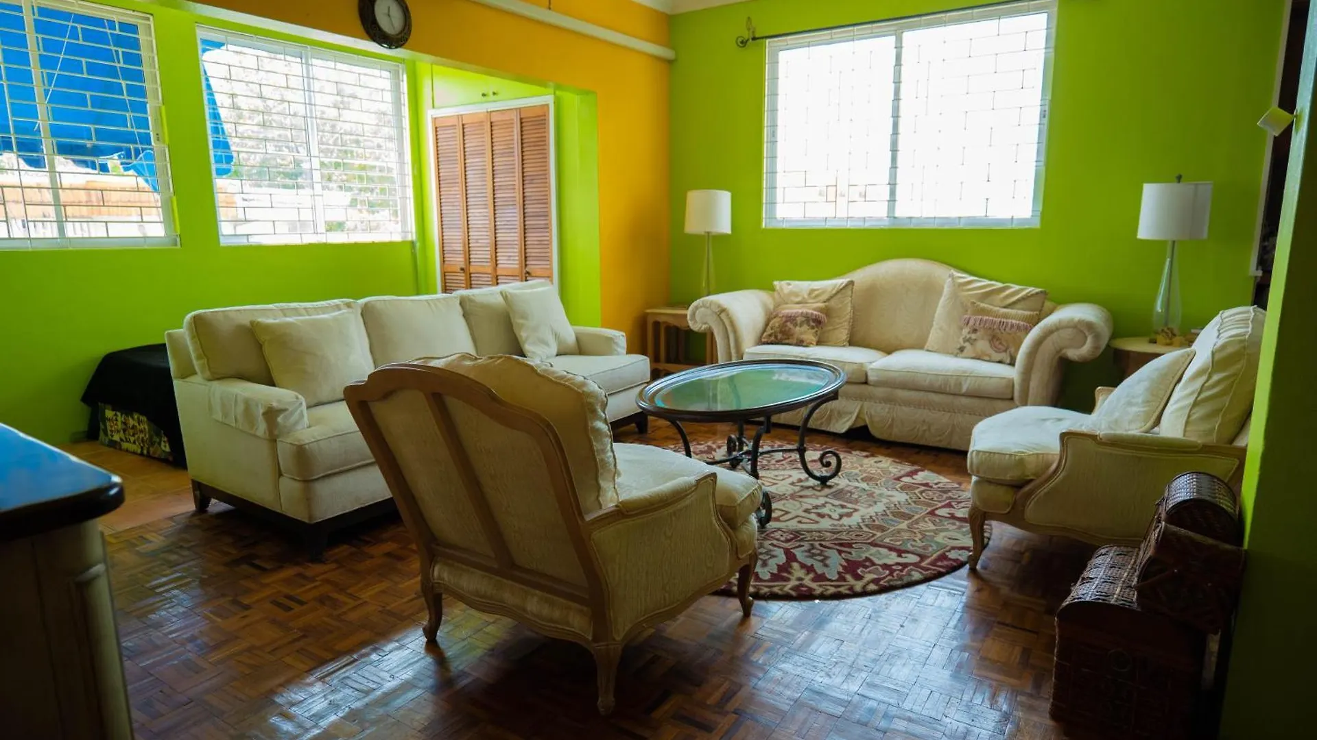 Kingston - 2 Beds - 2 Bathrooms - Pool - Parking 0*,